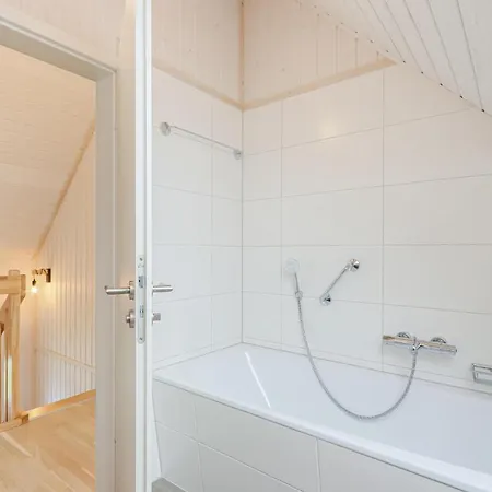 Casa vacanze Amazing In Ostseeresort